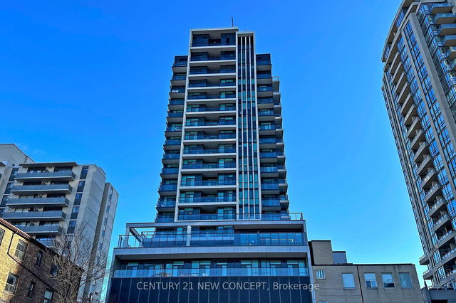 1105 - 1486 Bathurst Street
