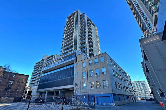 1105 - 1486 Bathurst Street