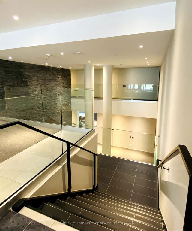 1307 - 10 DEERLICK Court