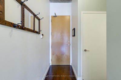 Unit 415 — 33 Mill St, Toronto - Waterfront Communities C8 image-0-3