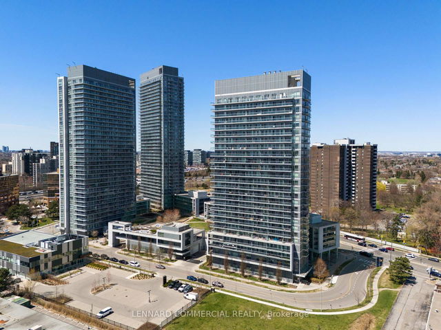 206 - 30 Herons Hill Way