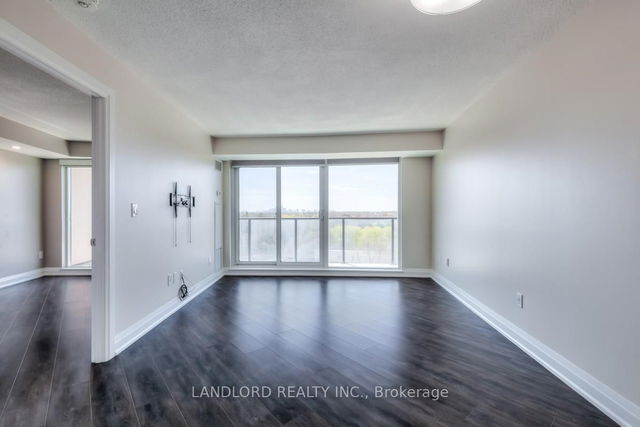 606 - 18 Valley Woods Road