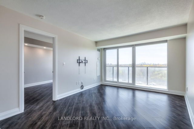 606 - 18 Valley Woods Road