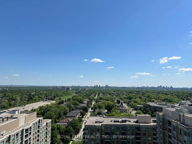 2505 - 1 Pemberton Avenue