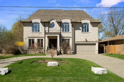 63 Alamosa Dr, Toronto - Bayview Village
