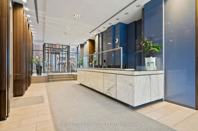 Unit 201 — 33 Lombard St, Toronto - Church-Yonge Corridor image-0-2