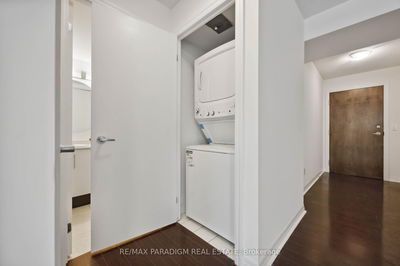 Unit 1713 — 16 Yonge St, Toronto - Waterfront Communities C1 image-0-4