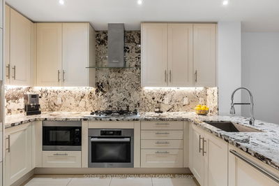 Unit Th 115 — 29 Queens Quay, Toronto - Waterfront Communities C8 image-0-4