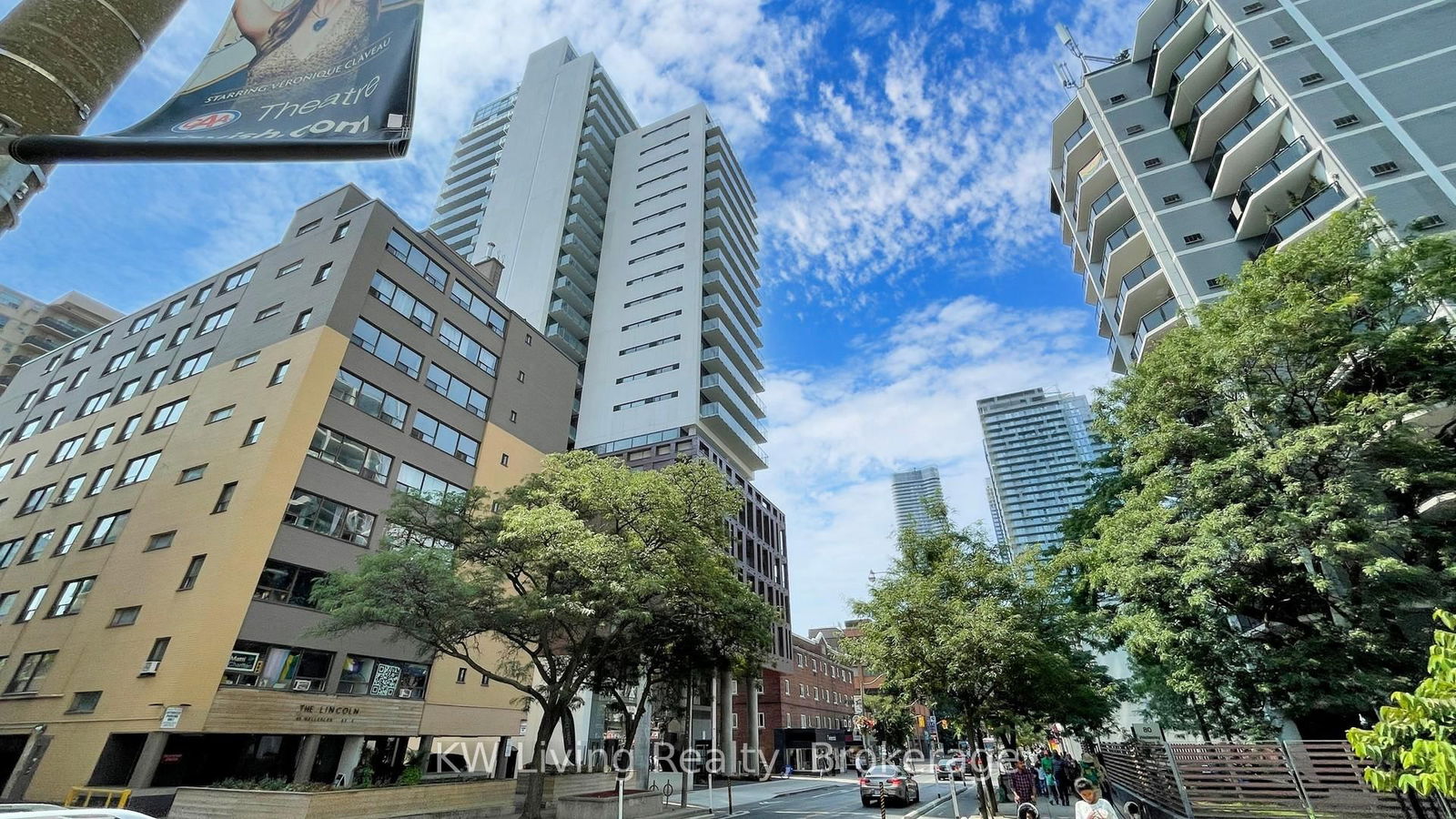 Condo for lease at 2108-81 Wellesley Street, Toronto, Church-Yonge Corridor, M4Y 0C5 - MLS: C12120979