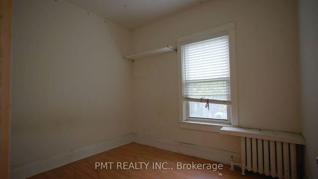 4 - 2 Linden Street