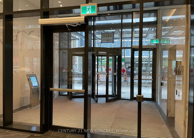 2716 - 4955 Yonge Street