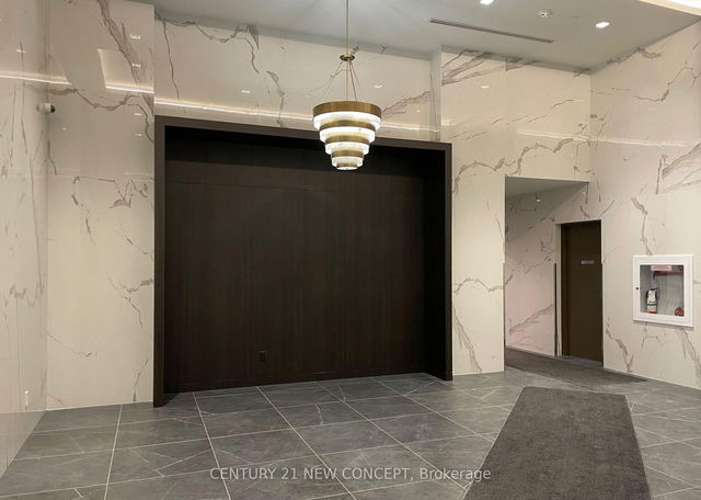 2716 - 4955 Yonge Street