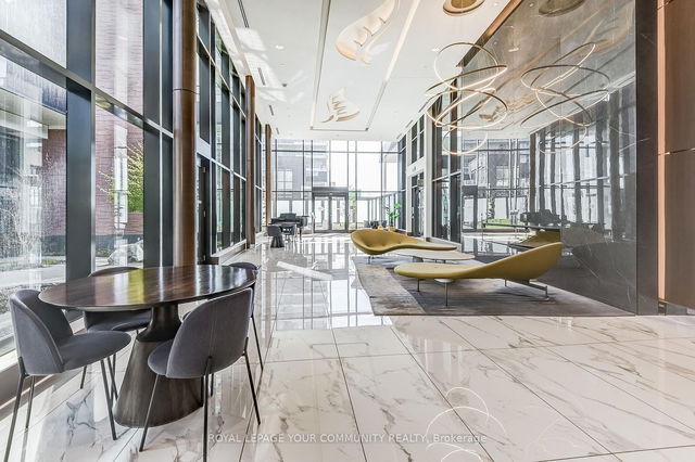 2015 - 95 Mcmahon Drive