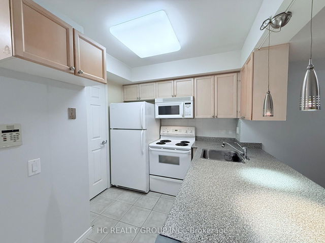 801 - 30 Harrison Garden Boulevard