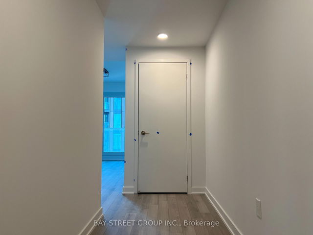 2320 - 230 Simcoe Street
