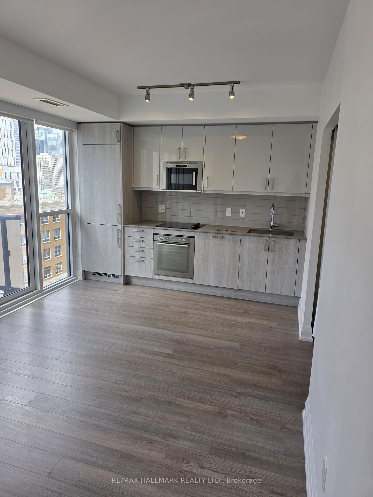 Condo for lease at 1505-77 Mutual Street, Toronto, Church-Yonge Corridor, M5B 2A9 - MLS: C12121803