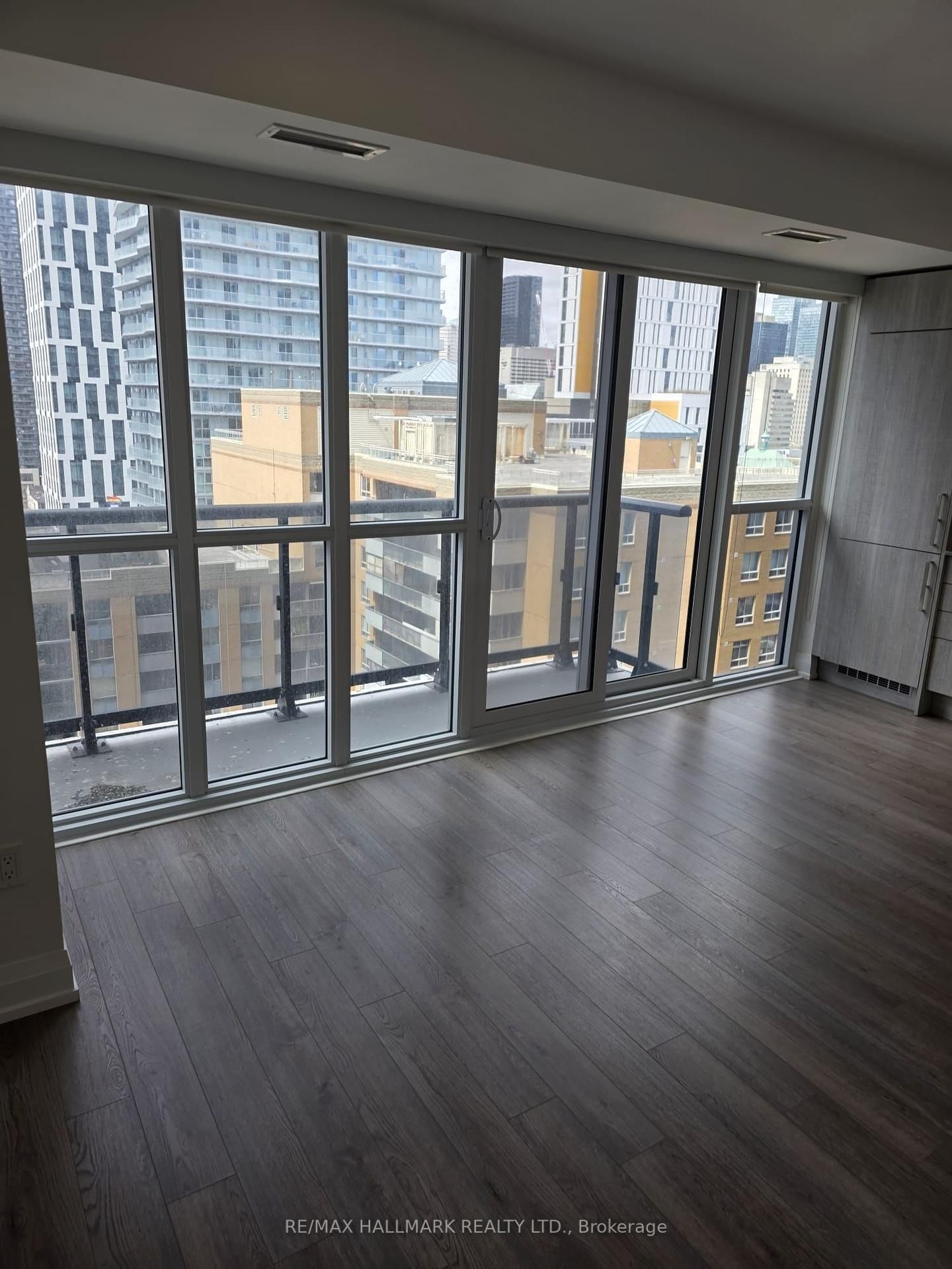 Condo for lease at 1505-77 Mutual Street, Toronto, Church-Yonge Corridor, M5B 2A9 - MLS: C12121803