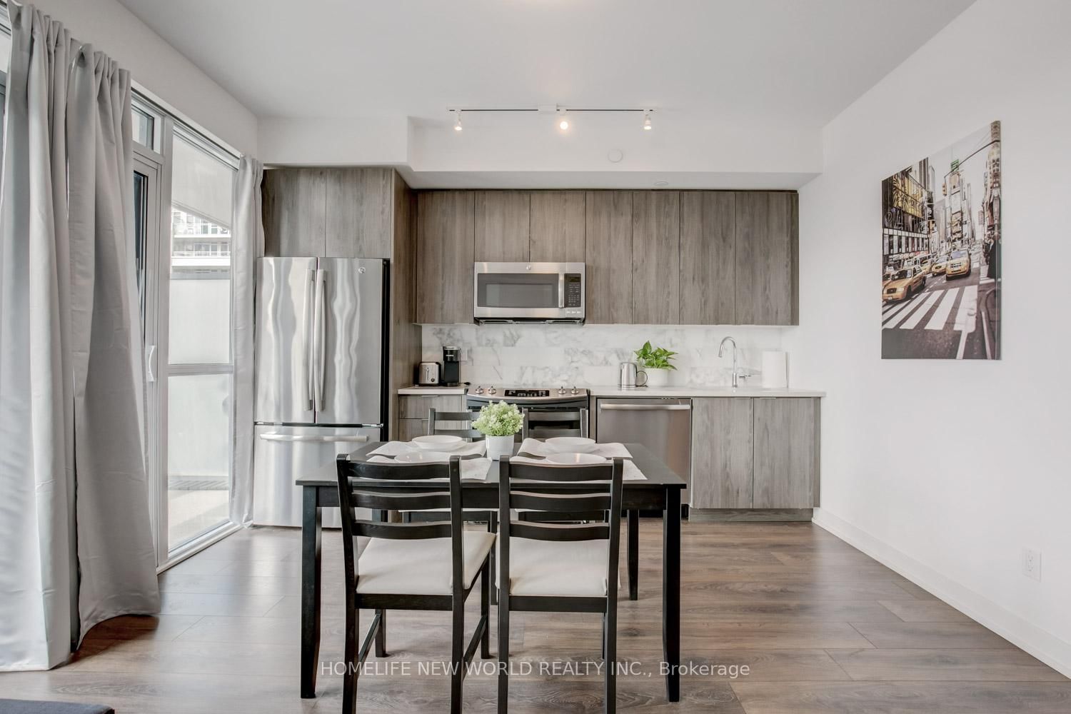 Condo for lease at 1207-50 Bruyeres Mews, Toronto, Niagara, M5V 0H8 - MLS: C12121842