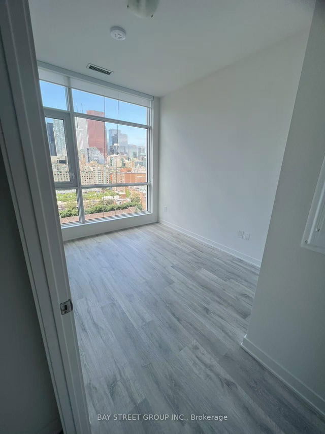 1124 - 121 Lower Sherbourne Street