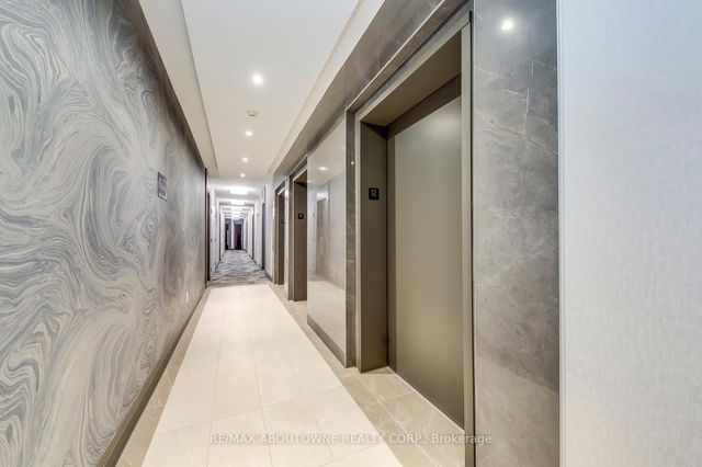 1201 - 85 Bloor Street
