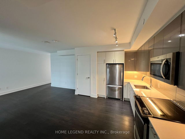 502 - 403 Church Street