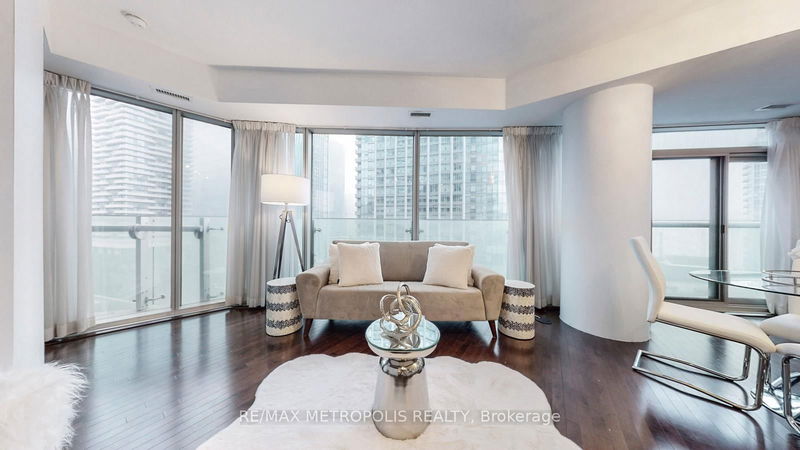 home for sale on 1202-12 York Street