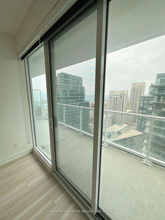3201 - 19 Bathurst Street
