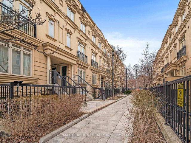 18 - 88 Carr Street
