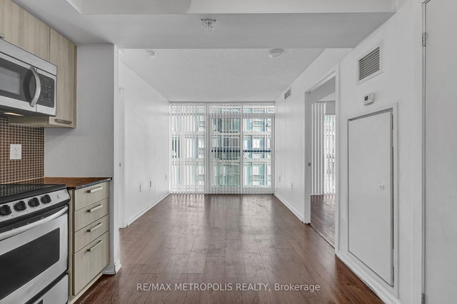 1902W - 36 Lisgar Street