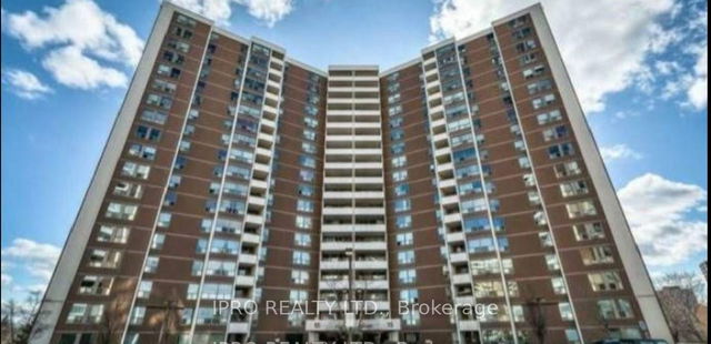 704 - 15 Vicora Linkway Way