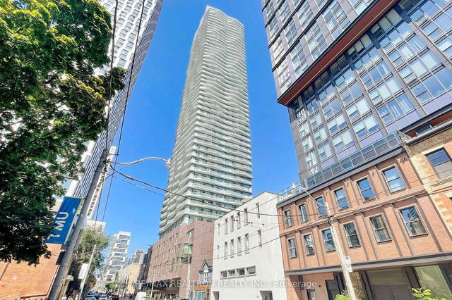 414 - 100 Dalhousie Street