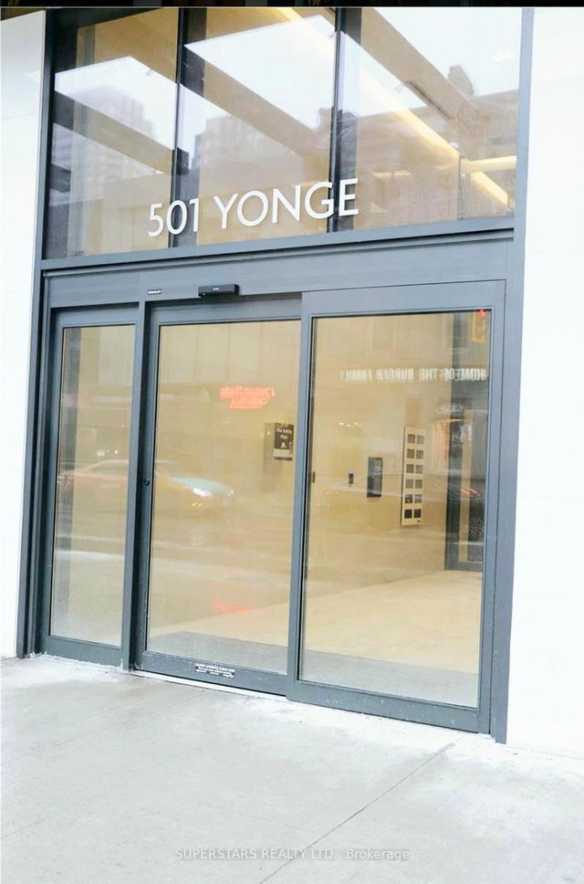 3313 - 501 Yonge Street