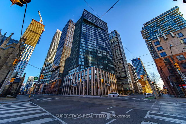 2006 - 60 Shuter Street