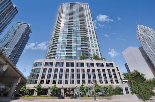 3502 - 18 Yonge Street