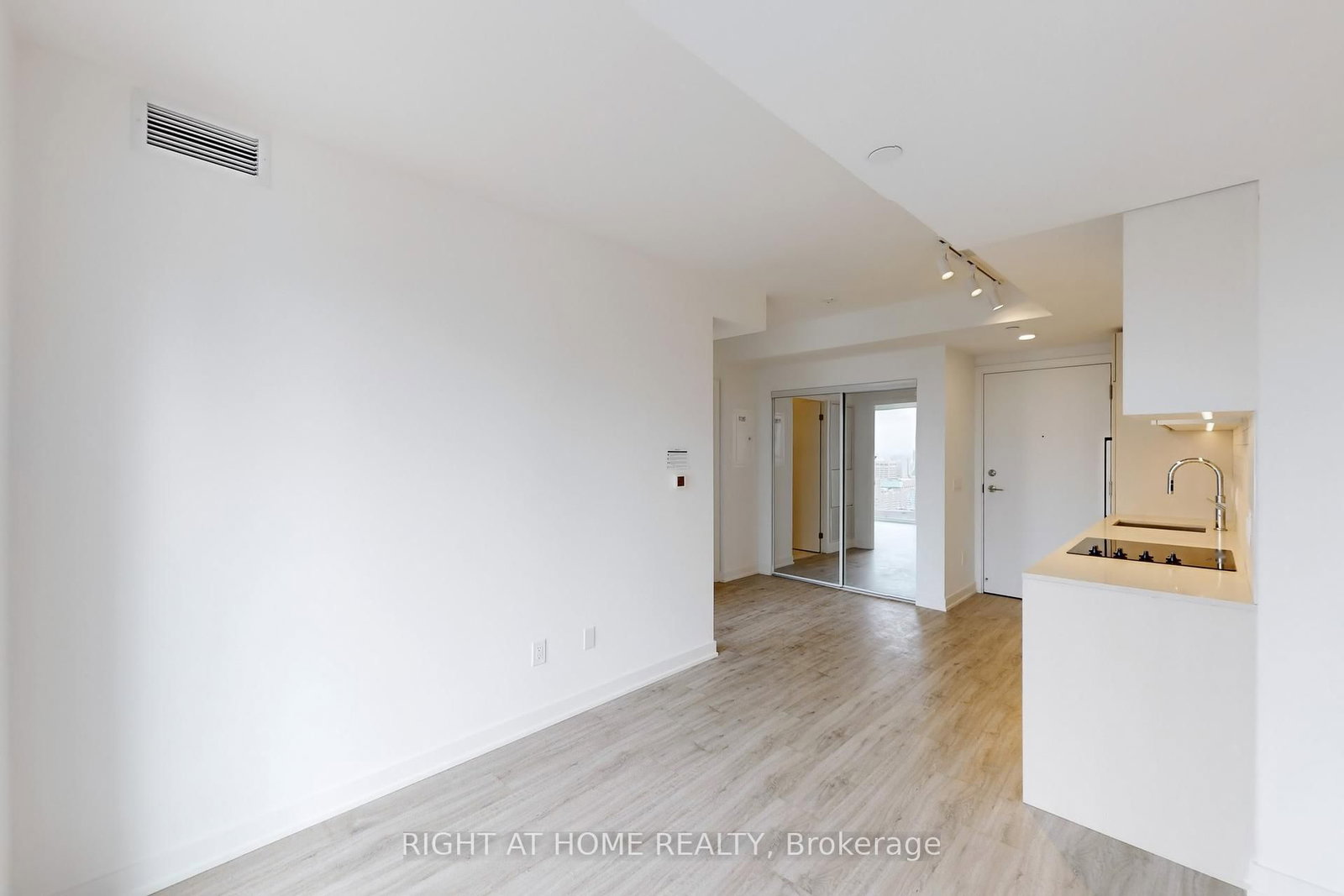 252 Church Street, Unit 3716 - Photo 16