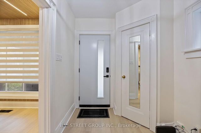 108 Orchard View Boulevard