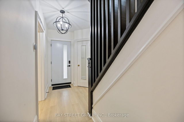 108 Orchard View Boulevard