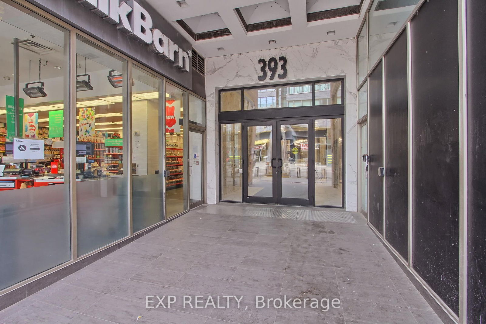 Condo for lease at 501-393 King Street, Toronto, Waterfront Communities C1, M5V 3G8 - MLS: C12123104