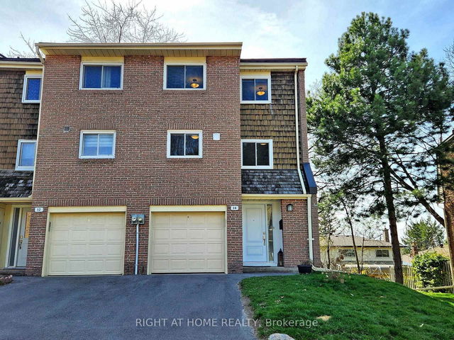 34 Rusty Crest Way