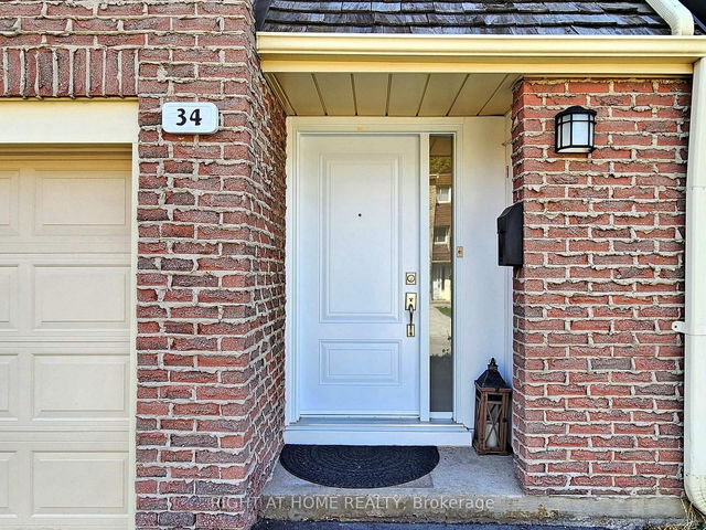 34 Rusty Crest Way