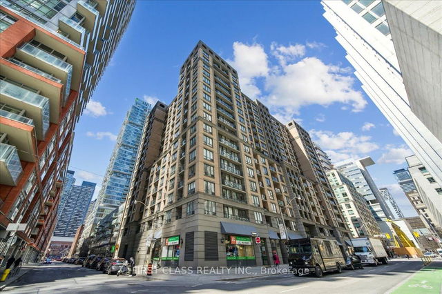619 - 140 Simcoe Street