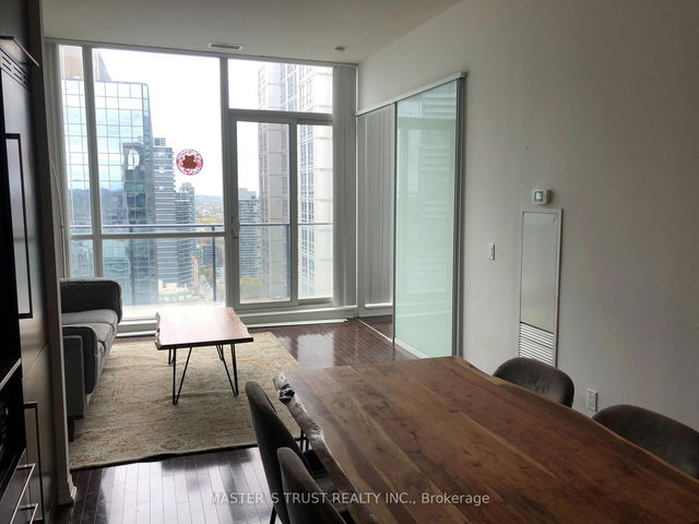 Ph103 - 770 Bay Street