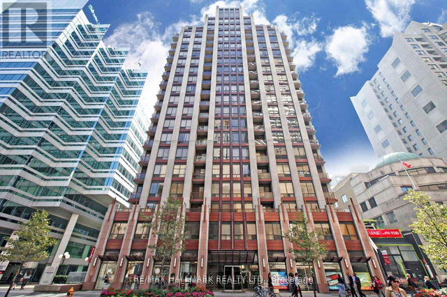 402 - 85 Bloor Street
