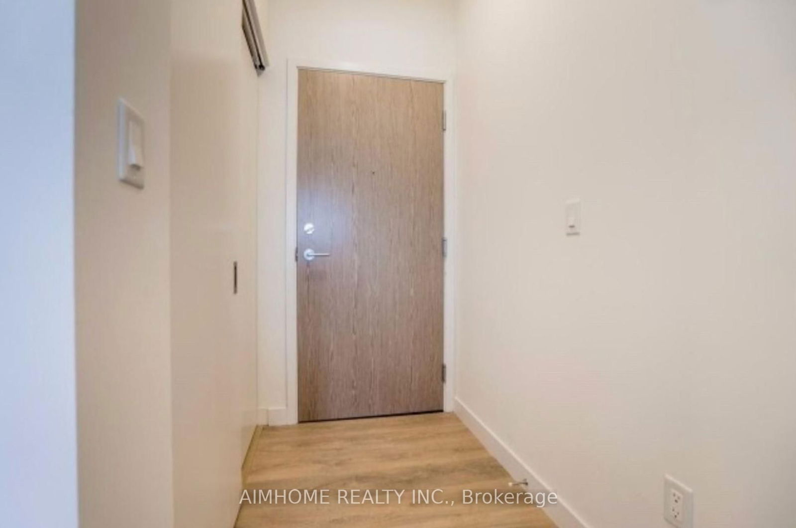 Condo for lease at 708-215 Queen Street, Toronto, Waterfront Communities C1, M5V 0P5 - MLS: C12123284