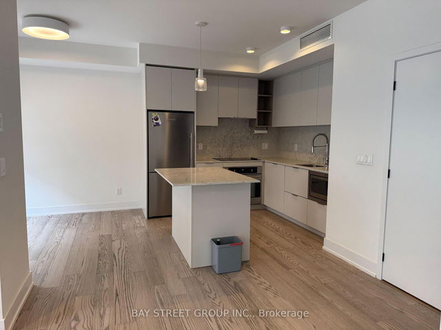 Th10 - 55 Nicholas Avenue