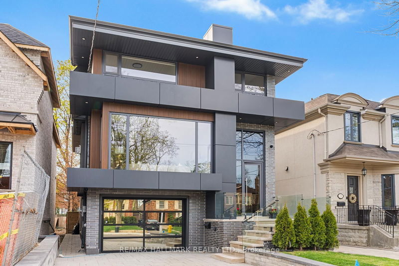 118 Airdrie Rd, Toronto - Leaside image-0-0