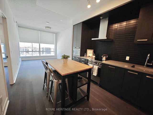 S213 - 455 Front Street