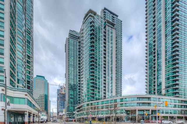 2211 - 12 Yonge Street