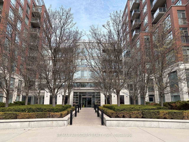 412W - 500 Queens Quay N/A