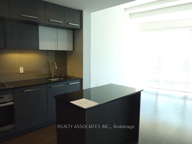 2801 - 8 The Esplanade N/A